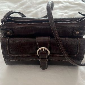 Crossbody Leather handbag. BRAND NEW!!